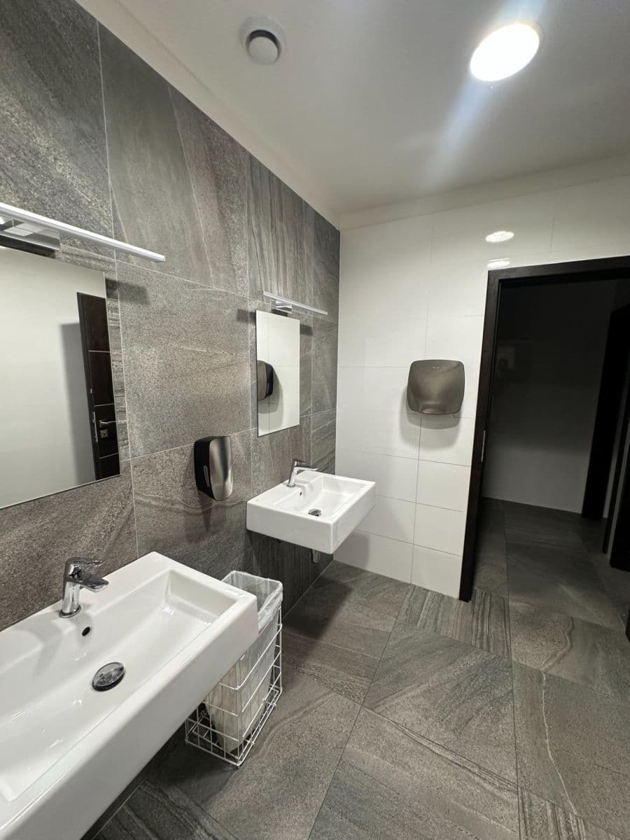 office to rent, 19 m², Kurzova, Prague, Prague office to rent, 19 m², Kurzova, Prague, Prague