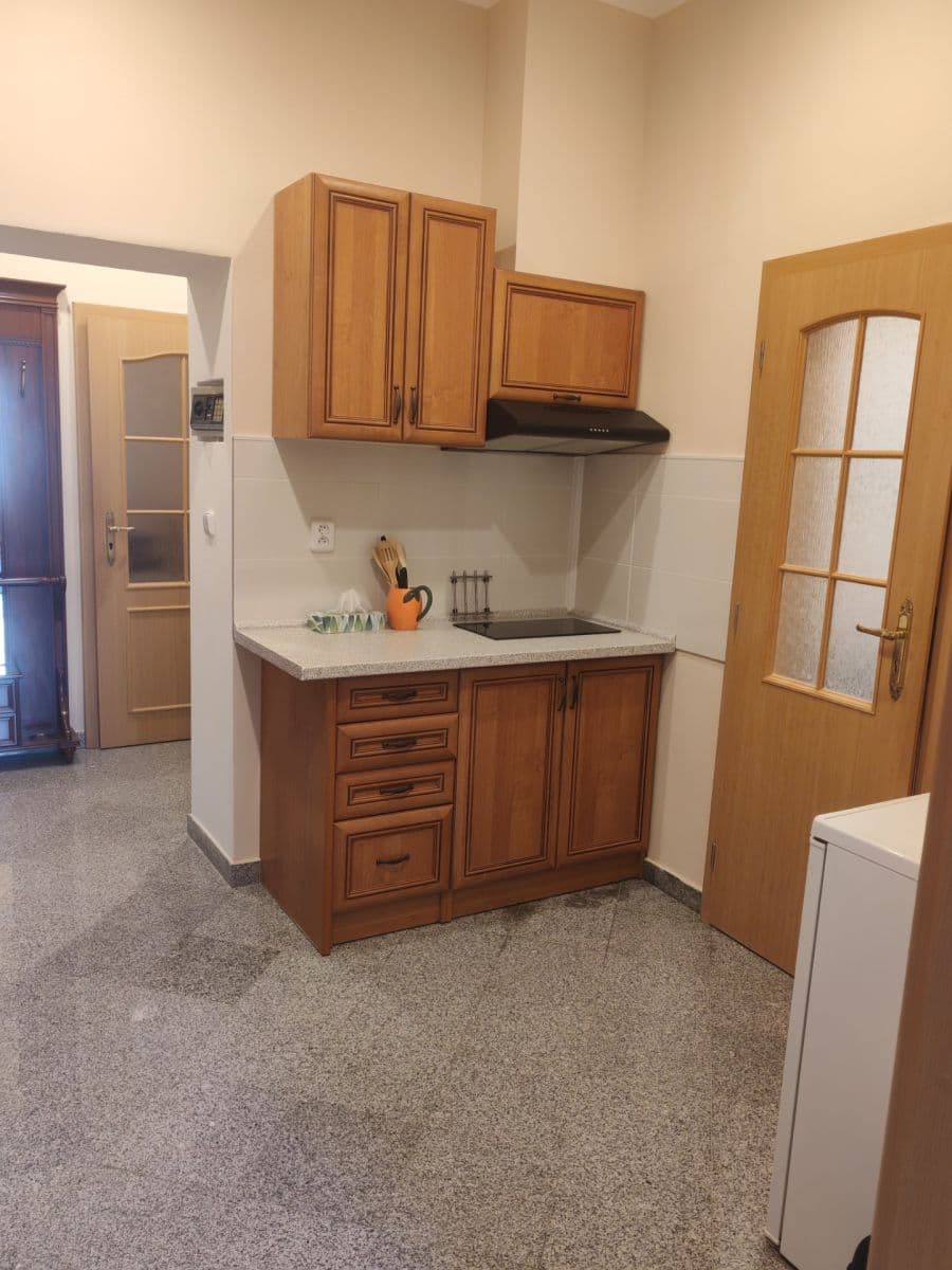 2 bedroom flat to rent, 50 m², Luční vrch, Karlovy Vary, Karlovarský Region 2 bedroom flat to rent, 50 m², Luční vrch, Karlovy Vary, Karlovarský Region