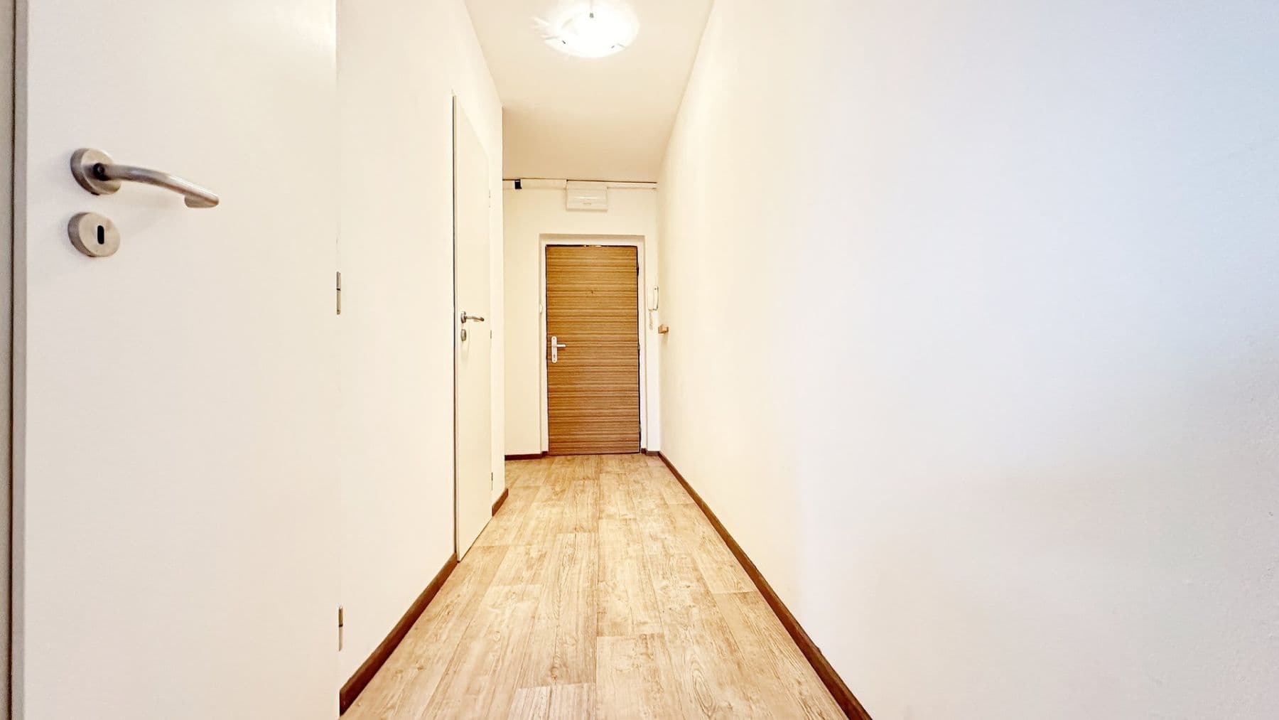 1 bedroom with open-plan kitchen flat to rent, 56 m², Budovatelů, Příbram, Středočeský Region 1 bedroom with open-plan kitchen flat to rent, 56 m², Budovatelů, Příbram, Středočeský Region