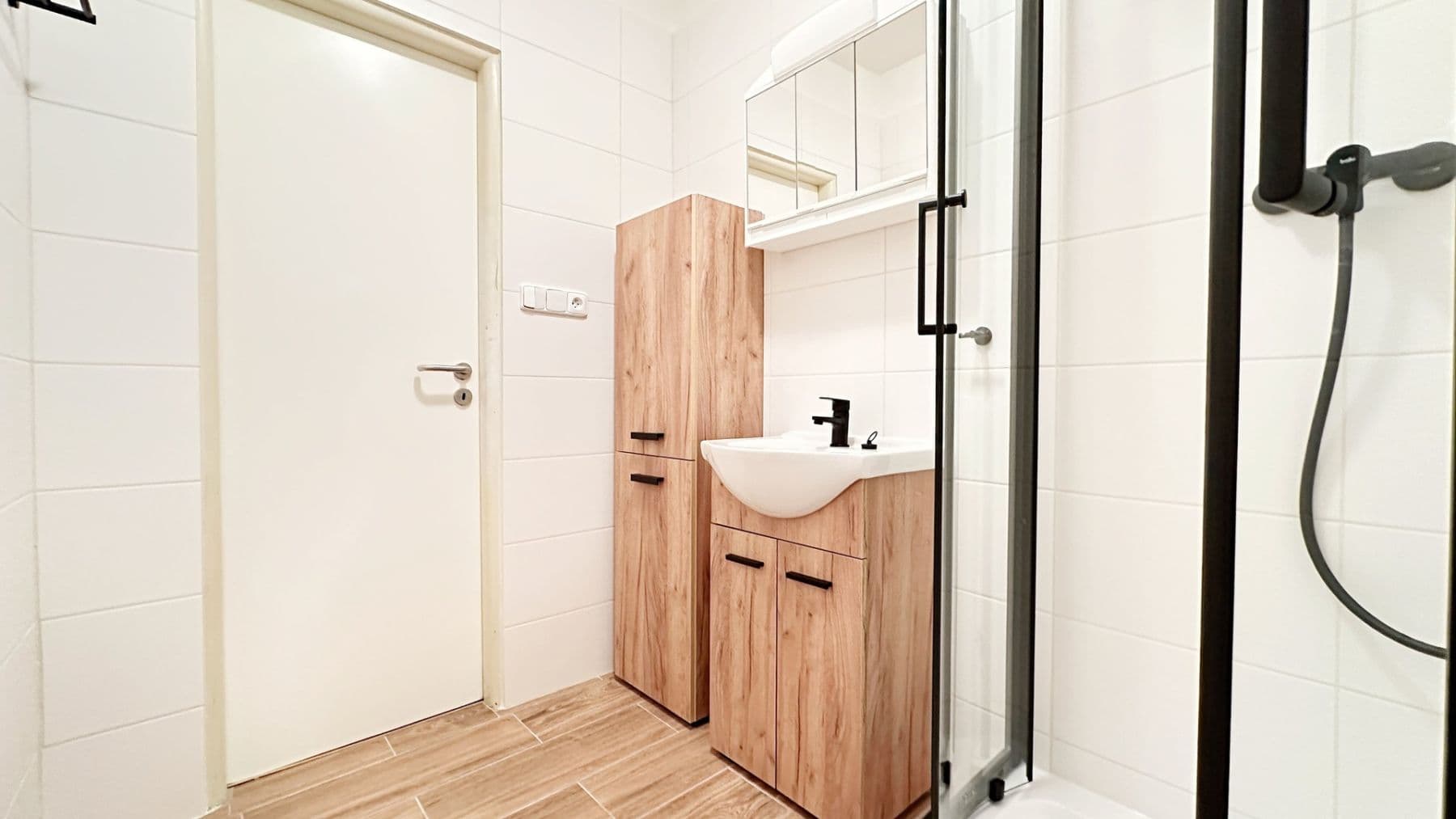 1 bedroom with open-plan kitchen flat to rent, 56 m², Budovatelů, Příbram, Středočeský Region 1 bedroom with open-plan kitchen flat to rent, 56 m², Budovatelů, Příbram, Středočeský Region