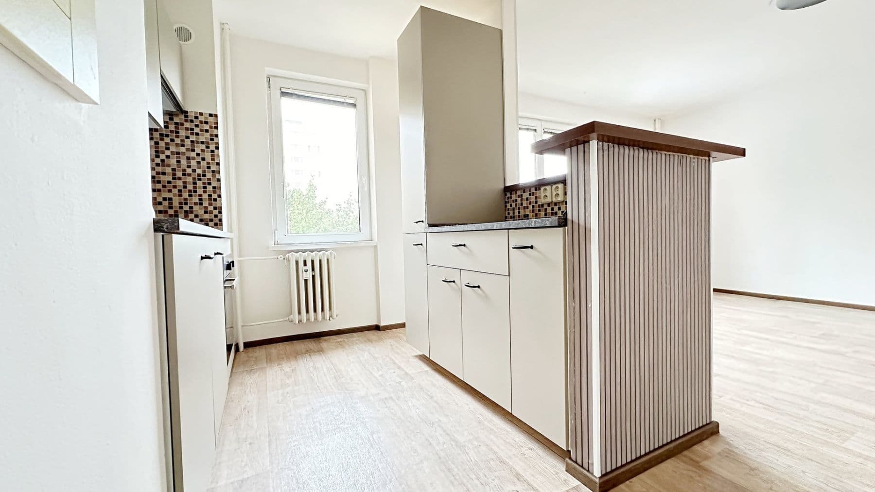 1 bedroom with open-plan kitchen flat to rent, 56 m², Budovatelů, Příbram, Středočeský Region 1 bedroom with open-plan kitchen flat to rent, 56 m², Budovatelů, Příbram, Středočeský Region