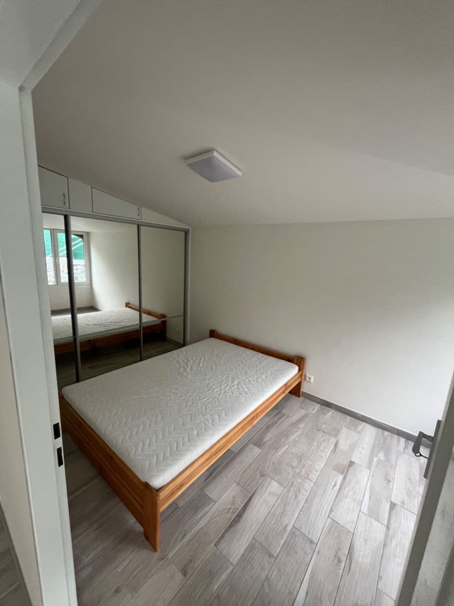 2 bedroom with open-plan kitchen flat to rent, 80 m², Na Baních, Prague, Prague 2 bedroom with open-plan kitchen flat to rent, 80 m², Na Baních, Prague, Prague