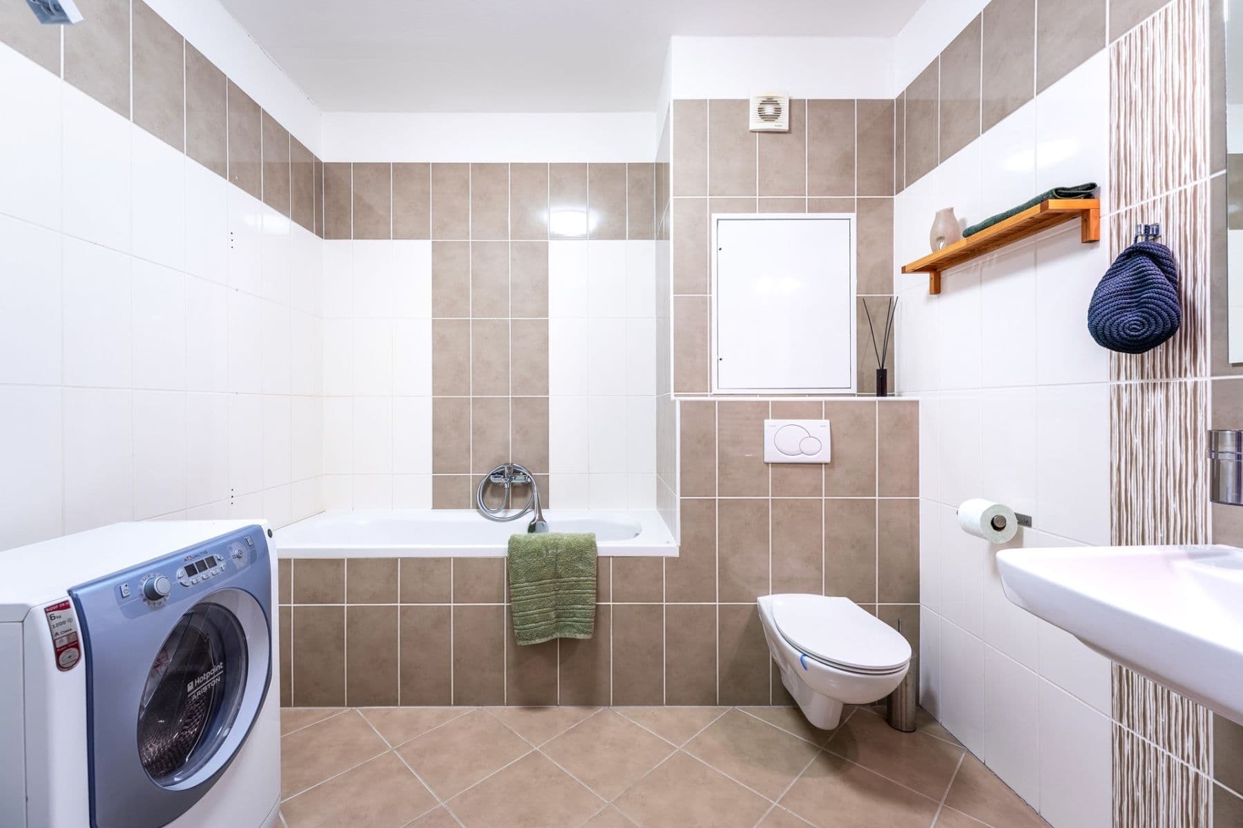 Studio flat for sale, 37 m², Holubice, Jihomoravský Region Studio flat for sale, 37 m², Holubice, Jihomoravský Region