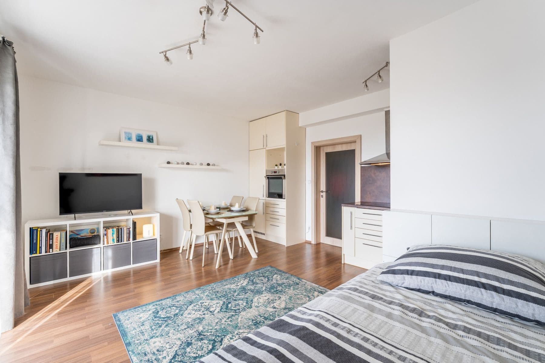 Studio flat for sale, 37 m², Holubice, Jihomoravský Region Studio flat for sale, 37 m², Holubice, Jihomoravský Region