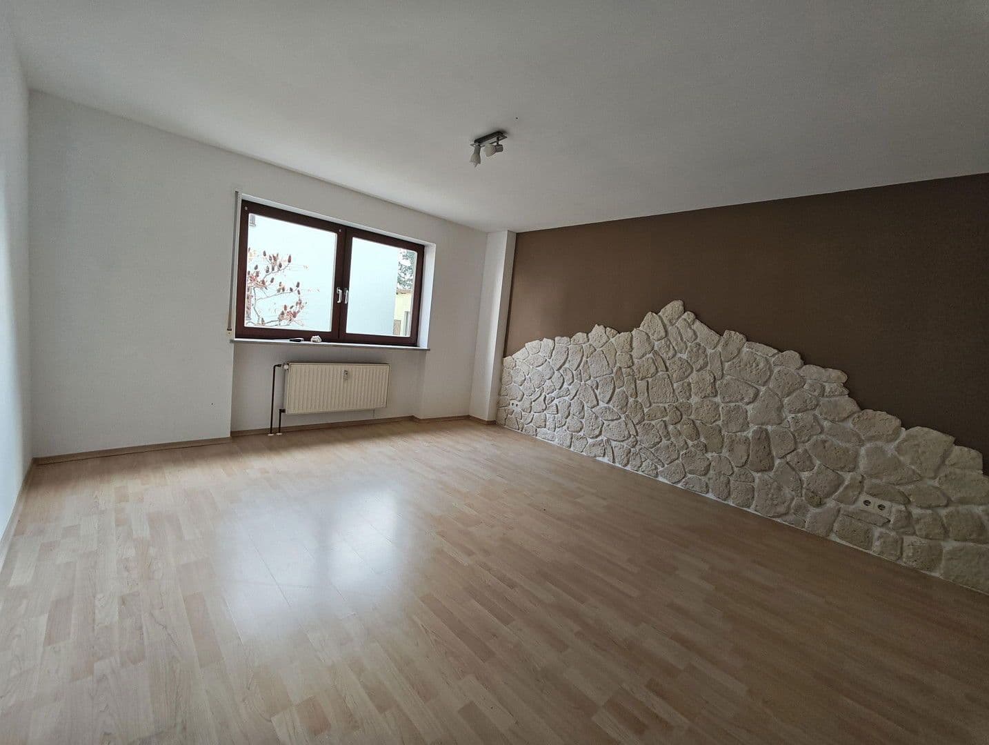 6 bedroom flat to rent, 162 m², Hirschaid, Bavaria 6 bedroom flat to rent, 162 m², Hirschaid, Bavaria
