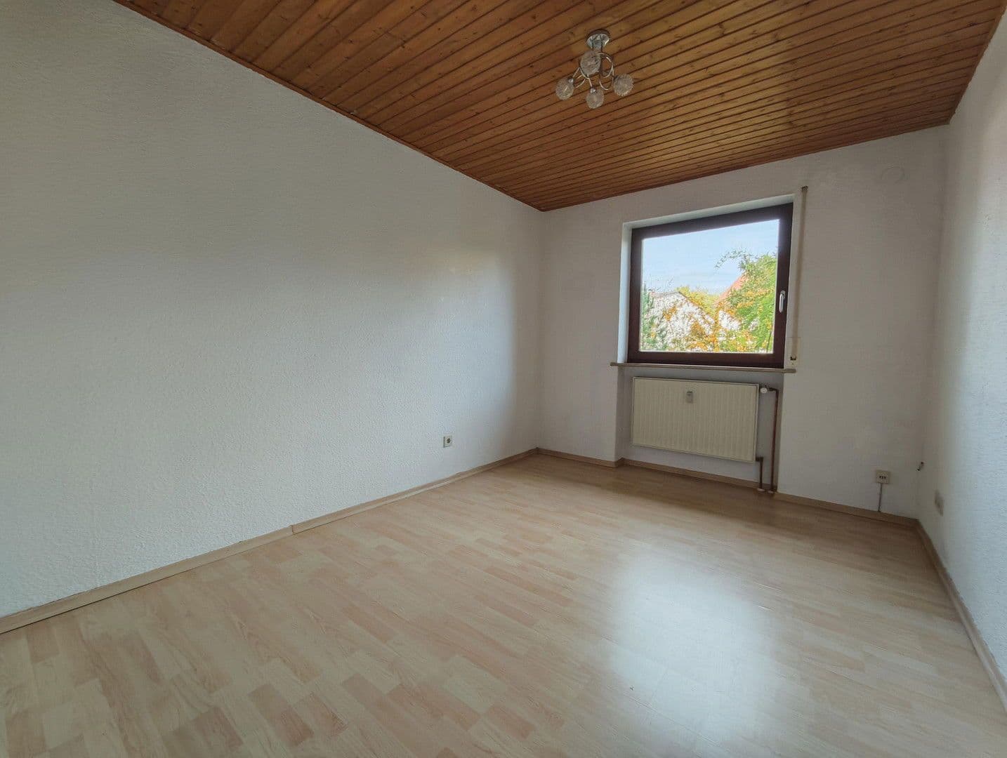 6 bedroom flat to rent, 162 m², Hirschaid, Bavaria 6 bedroom flat to rent, 162 m², Hirschaid, Bavaria
