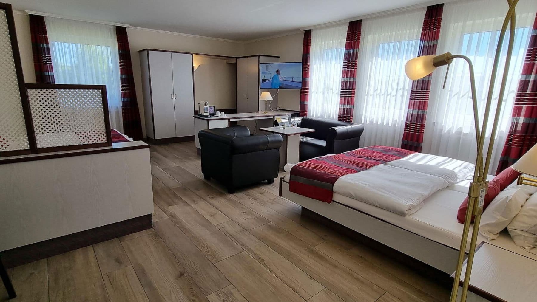 non-residential property for sale, 4,041 m², Zum weißen Kreuz 20, Oberthulba, Bavaria non-residential property for sale, 4,041 m², Zum weißen Kreuz 20, Oberthulba, Bavaria