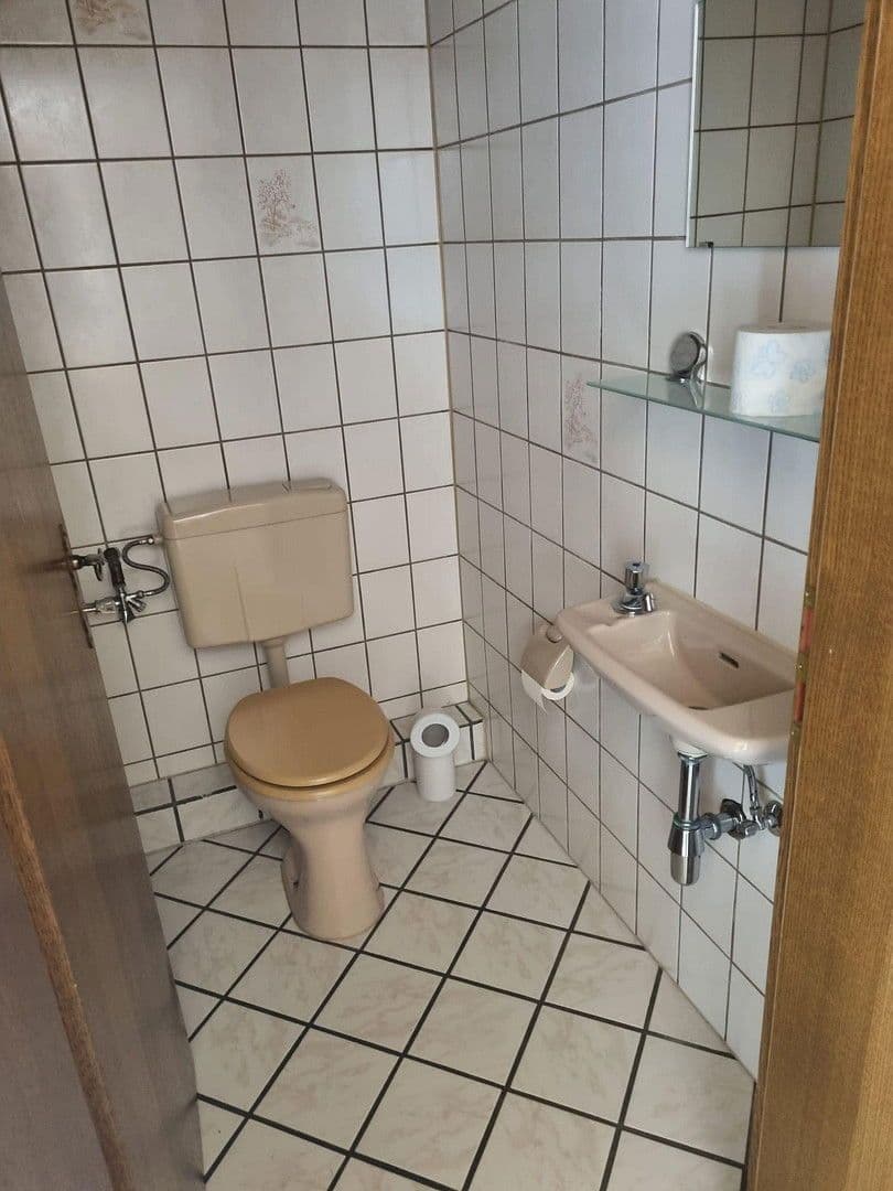 house for sale, 249 m², Bergstraße 14, Herrstein, Rhineland-Palatinate house for sale, 249 m², Bergstraße 14, Herrstein, Rhineland-Palatinate