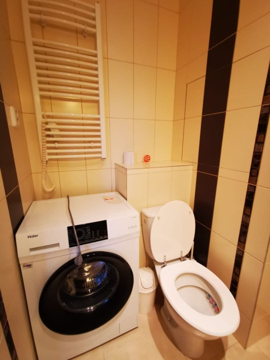 Studio flat to rent, 32 m², Vondroušova, Prague, Prague Studio flat to rent, 32 m², Vondroušova, Prague, Prague