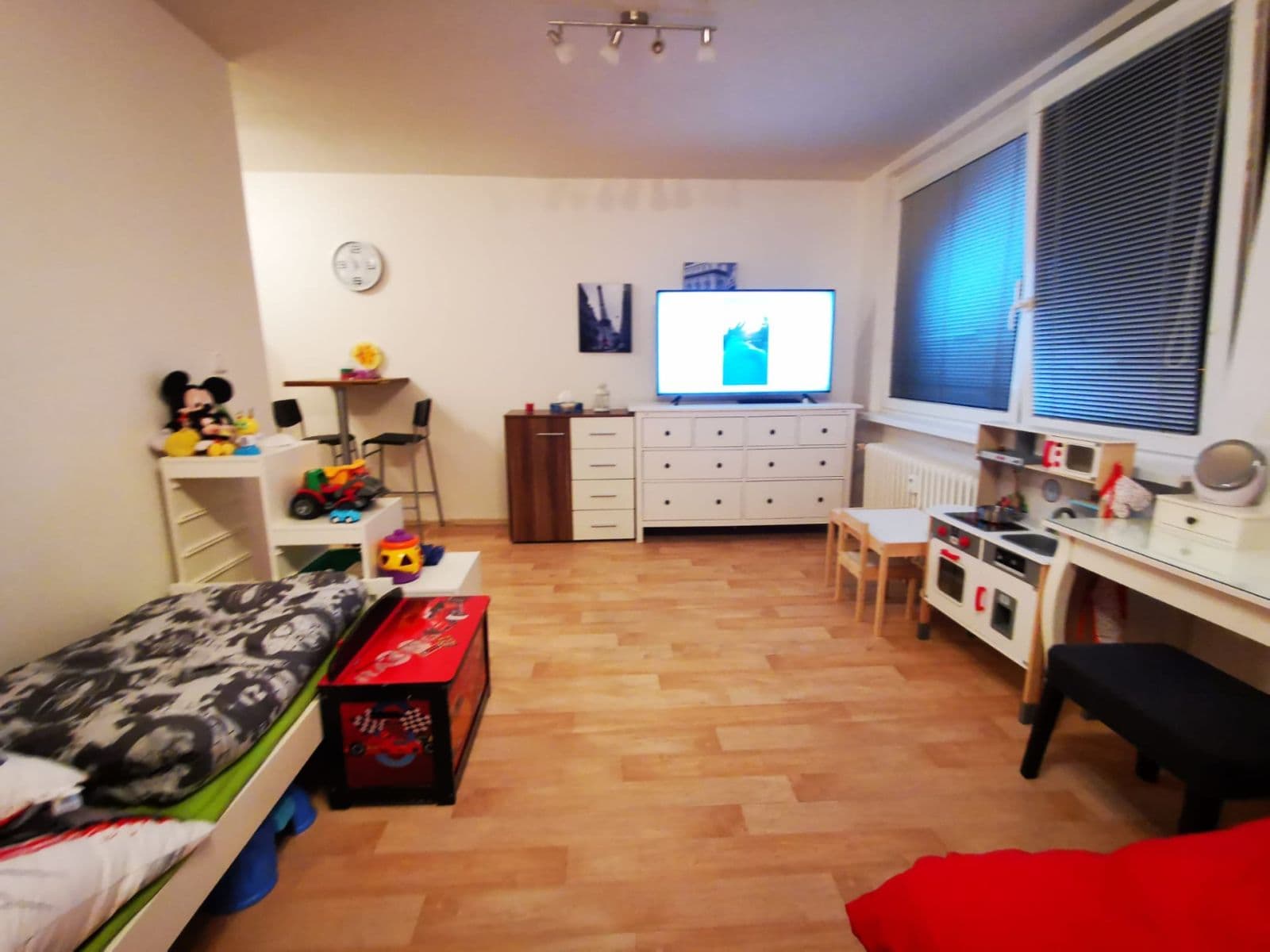 Studio flat to rent, 32 m², Vondroušova, Prague, Prague Studio flat to rent, 32 m², Vondroušova, Prague, Prague