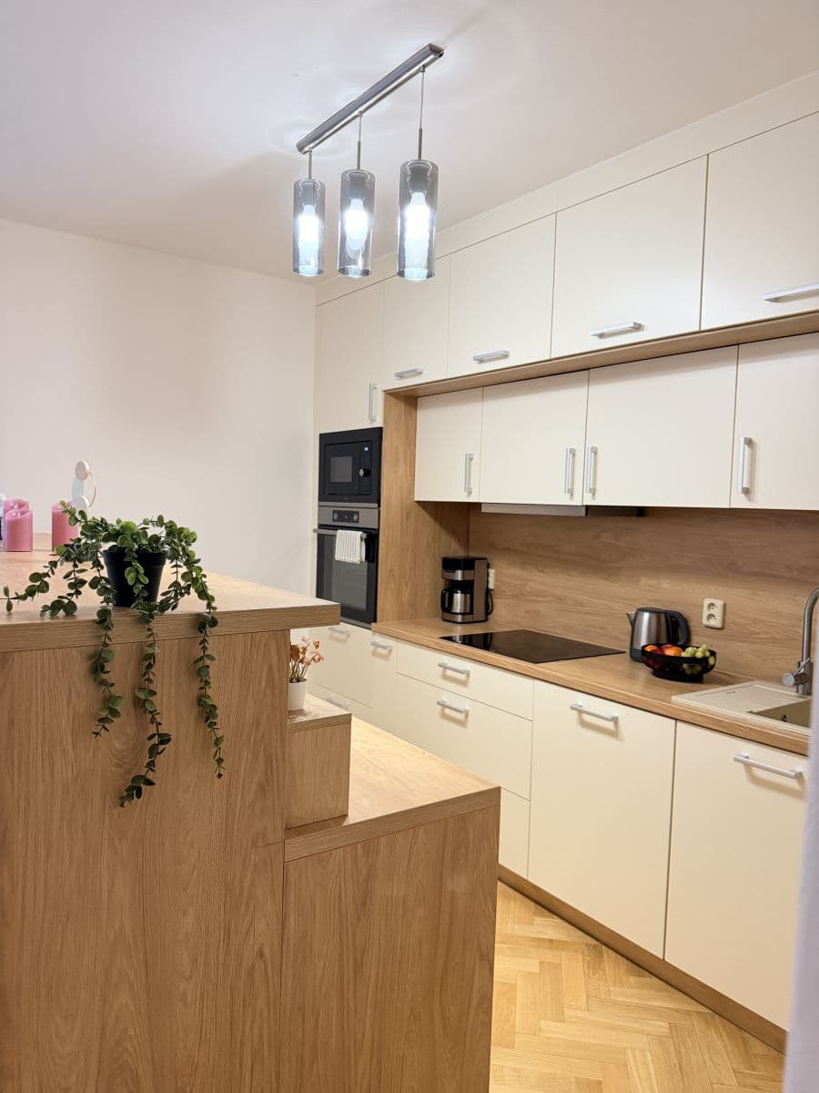 flat to rent, 107 m², Do Chuchle, Prague, Prague flat to rent, 107 m², Do Chuchle, Prague, Prague