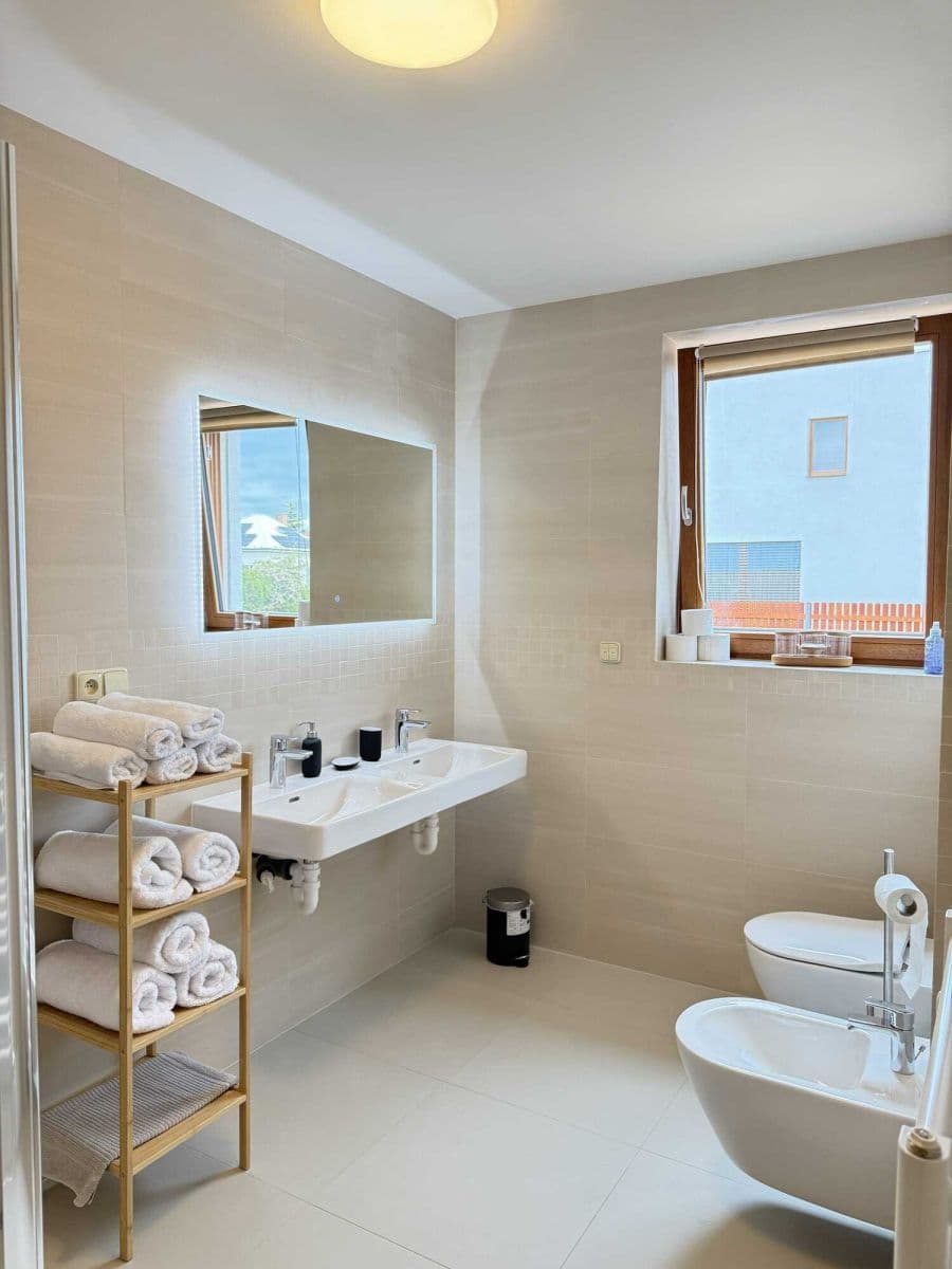 flat to rent, 107 m², Do Chuchle, Prague, Prague flat to rent, 107 m², Do Chuchle, Prague, Prague