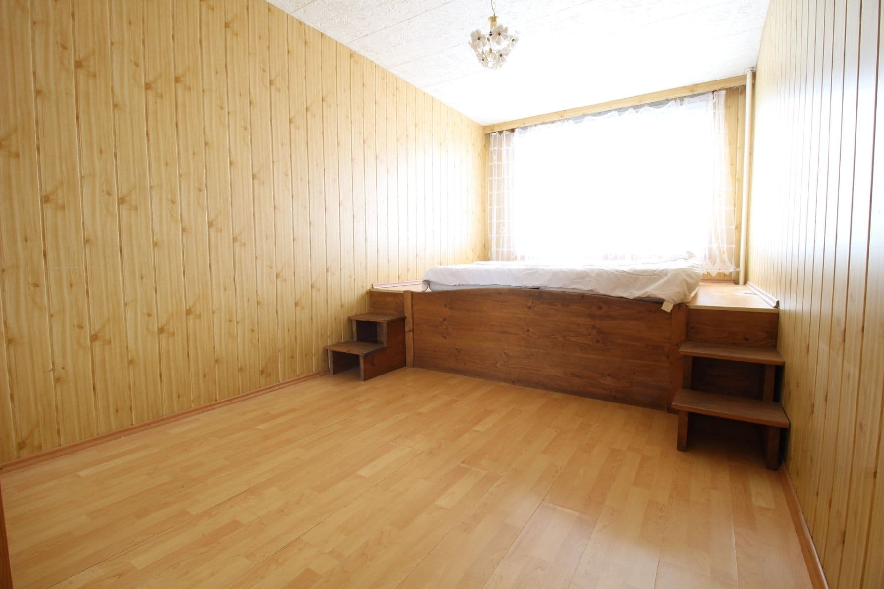 2 bedroom with open-plan kitchen flat to rent, 70 m², Kukelská, Prague, Prague 2 bedroom with open-plan kitchen flat to rent, 70 m², Kukelská, Prague, Prague