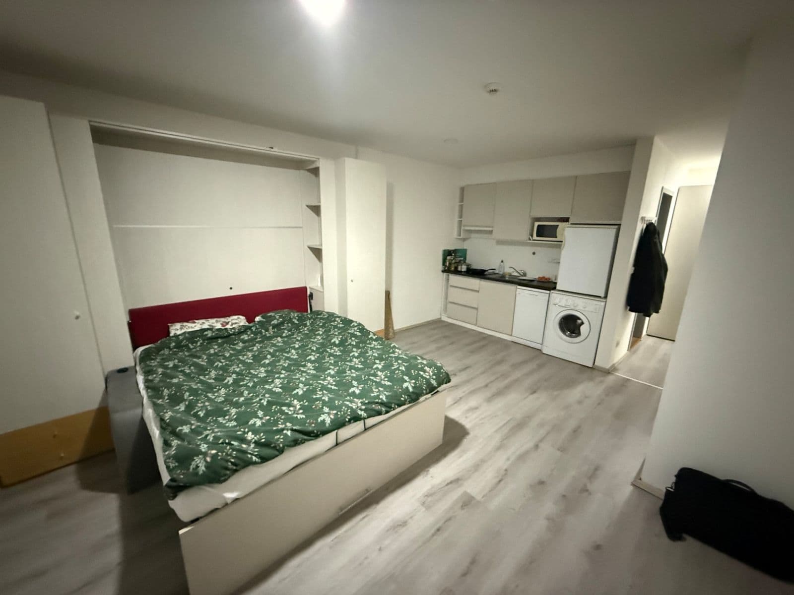 Studio flat to rent, 35 m², Jeremiášova, Prague, Prague Studio flat to rent, 35 m², Jeremiášova, Prague, Prague