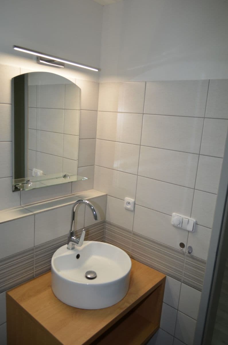 Studio flat to rent, 35 m², Jeremiášova, Prague, Prague Studio flat to rent, 35 m², Jeremiášova, Prague, Prague