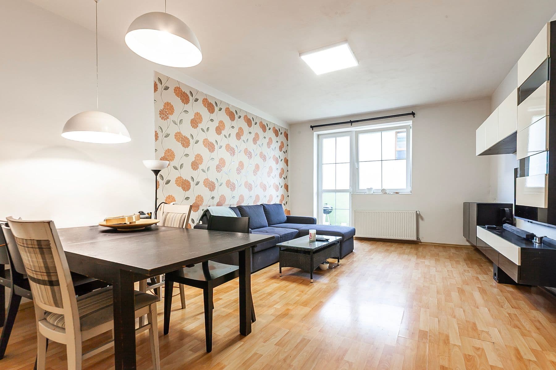 3 bedroom with open-plan kitchen flat for sale, 116 m², Břežany II, Středočeský Region 3 bedroom with open-plan kitchen flat for sale, 116 m², Břežany II, Středočeský Region