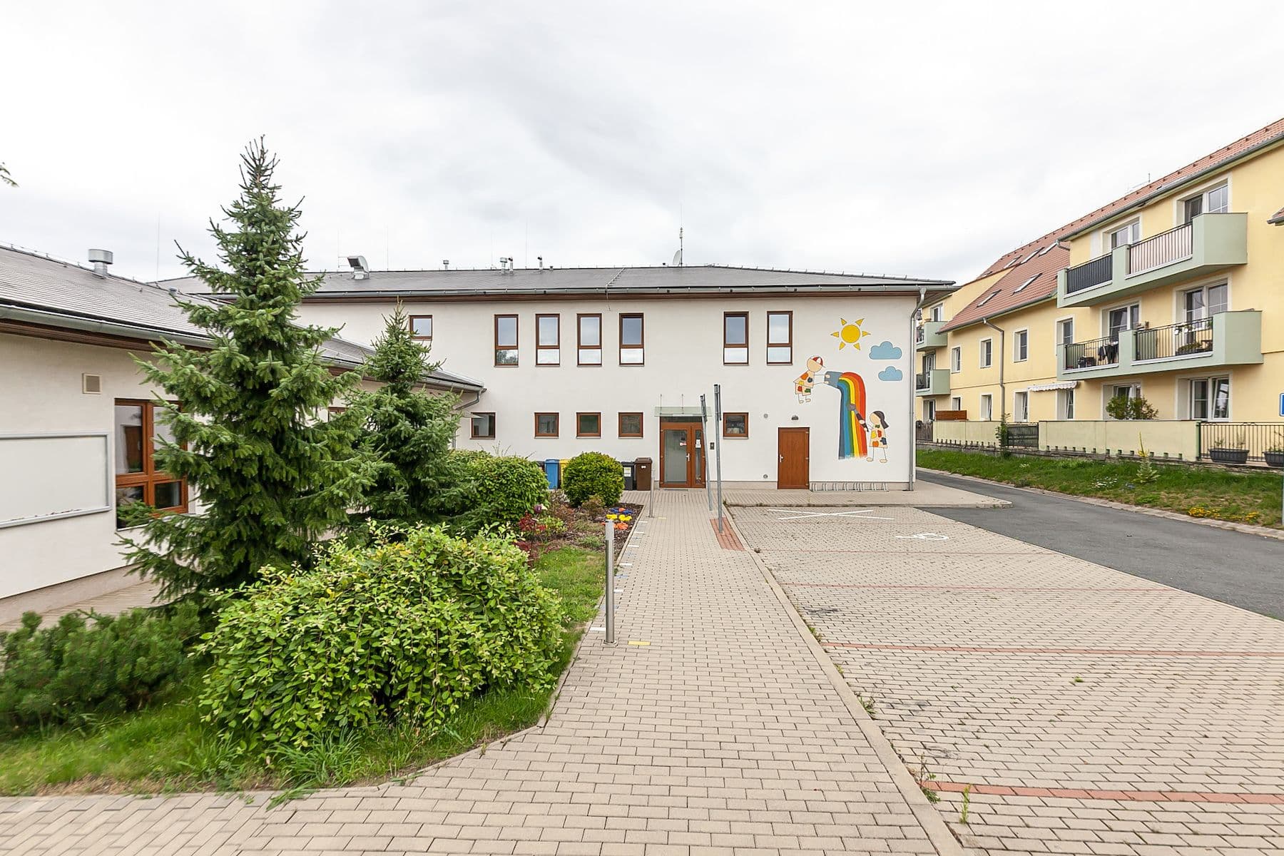 3 bedroom with open-plan kitchen flat for sale, 116 m², Břežany II, Středočeský Region 3 bedroom with open-plan kitchen flat for sale, 116 m², Břežany II, Středočeský Region