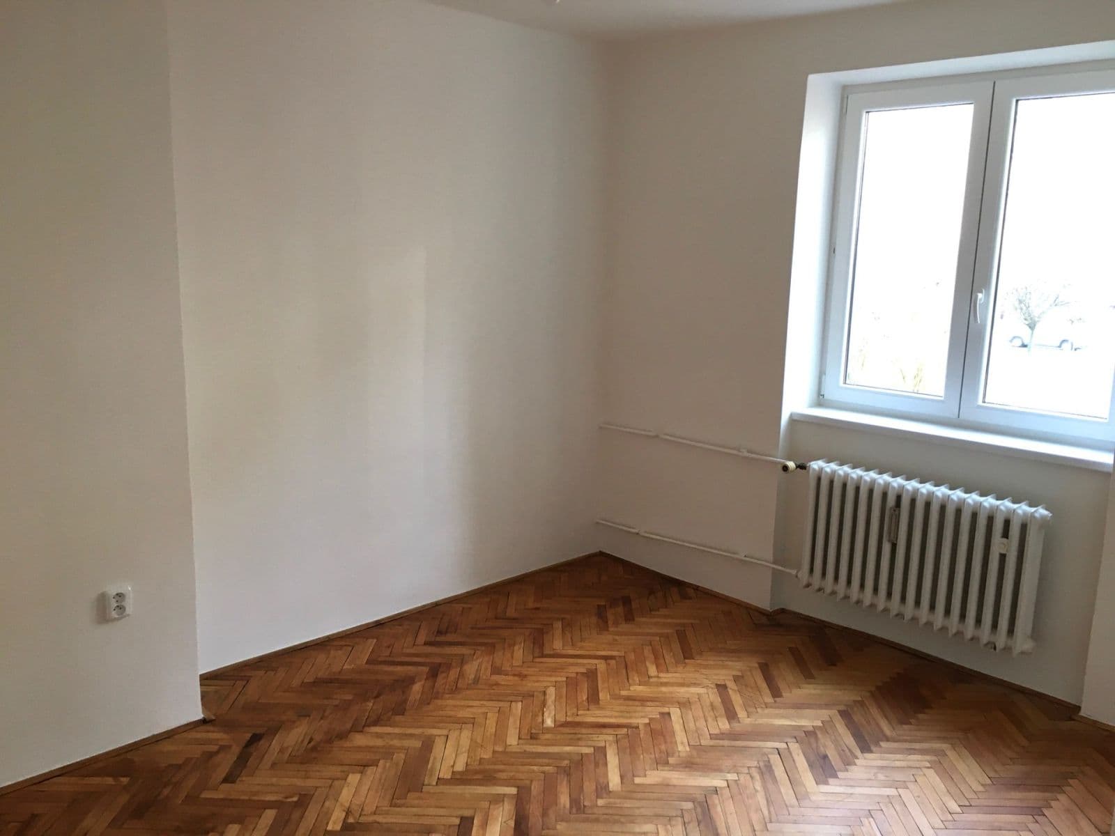 3 bedroom flat to rent, 73 m², Francouzská třída, Plzeň, Plzeňský Region 3 bedroom flat to rent, 73 m², Francouzská třída, Plzeň, Plzeňský Region