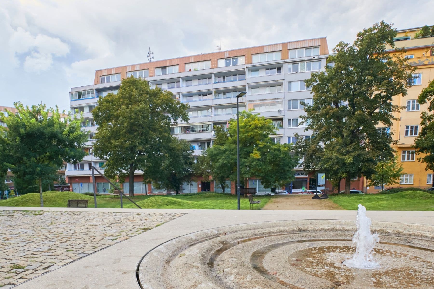 1 bedroom with open-plan kitchen flat for sale, 69 m², Roháčova, Prague, Prague 1 bedroom with open-plan kitchen flat for sale, 69 m², Roháčova, Prague, Prague