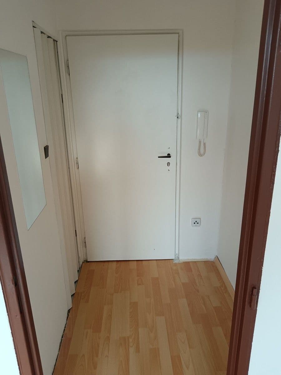 Studio flat to rent, 23 m², Bratislavská, Teplice, Ústecký Region Studio flat to rent, 23 m², Bratislavská, Teplice, Ústecký Region