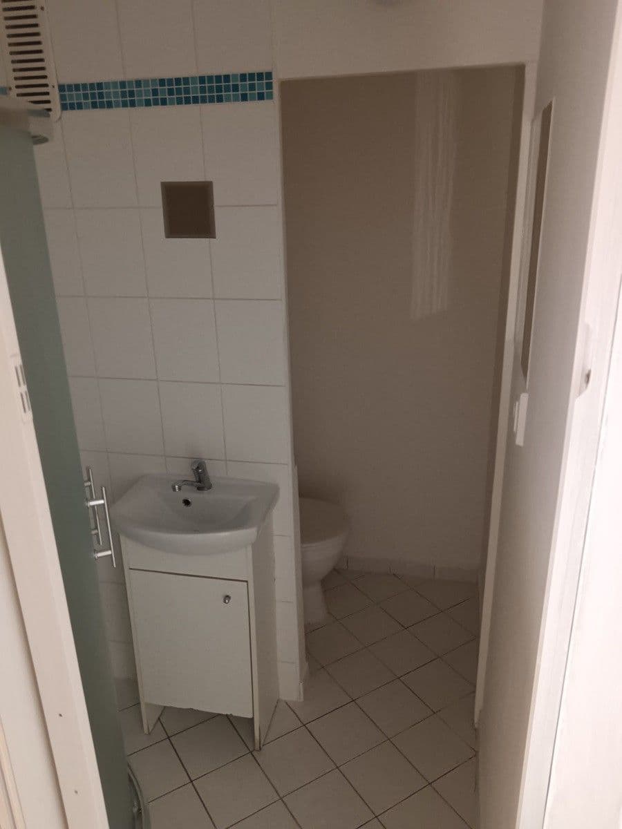 Studio flat to rent, 23 m², Bratislavská, Teplice, Ústecký Region Studio flat to rent, 23 m², Bratislavská, Teplice, Ústecký Region
