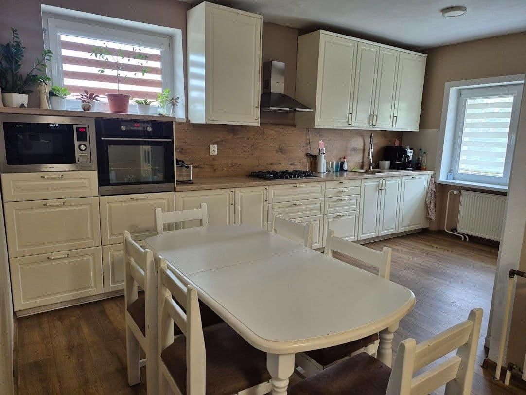 house for sale, 320 m², Ňárad, Trnavský Region house for sale, 320 m², Ňárad, Trnavský Region