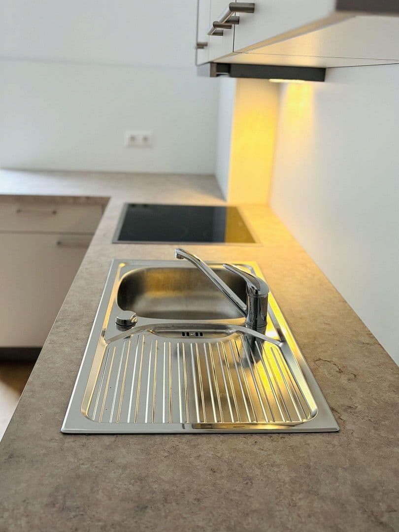 3 bedroom flat to rent, 68 m², Stiftstraße 8, Schwerin, Mecklenburg-Vorpommern 3 bedroom flat to rent, 68 m², Stiftstraße 8, Schwerin, Mecklenburg-Vorpommern