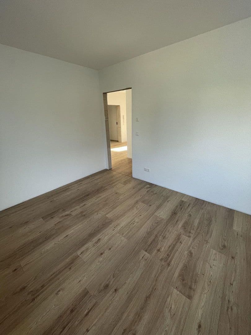 3 bedroom flat to rent, 90 m², Wiesenbach, Baden-Württemberg 3 bedroom flat to rent, 90 m², Wiesenbach, Baden-Württemberg
