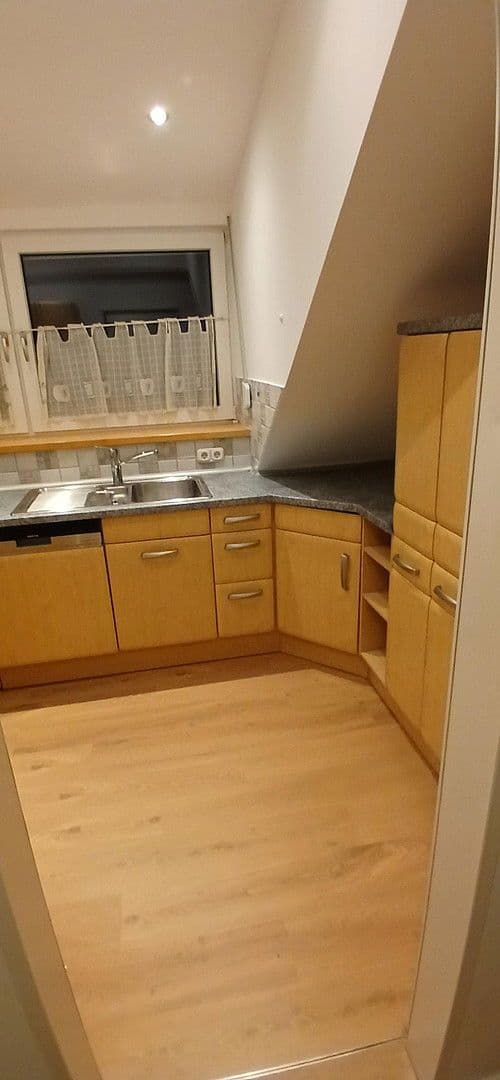1 bedroom with open-plan kitchen flat to rent, 72 m², Freising, Bavaria 1 bedroom with open-plan kitchen flat to rent, 72 m², Freising, Bavaria
