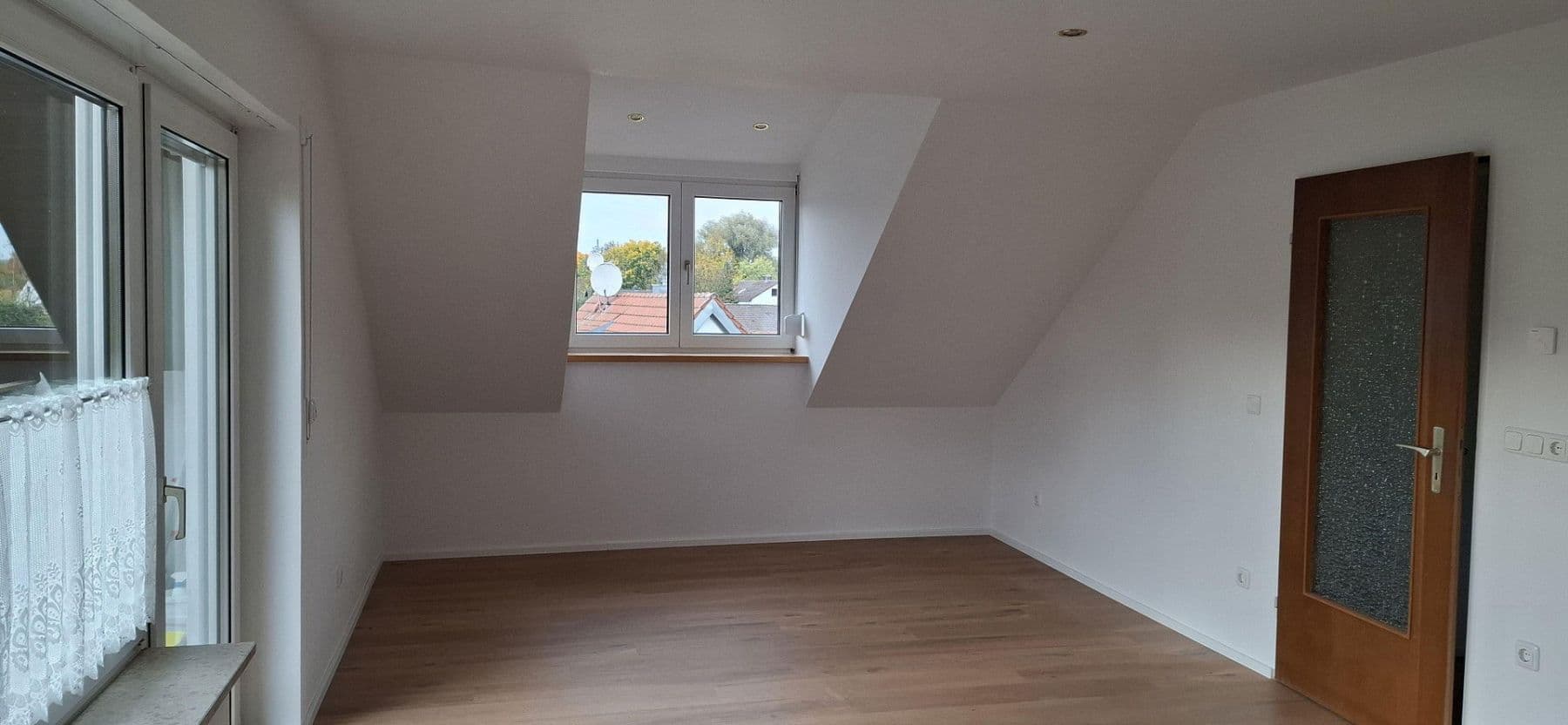 1 bedroom with open-plan kitchen flat to rent, 72 m², Freising, Bavaria 1 bedroom with open-plan kitchen flat to rent, 72 m², Freising, Bavaria