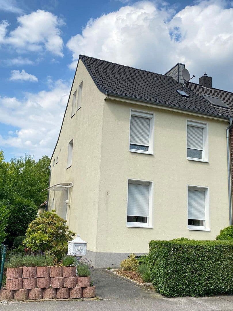 house for sale, 130 m², Falkenstr. 9, Mönchengladbach, North Rhine-Westphalia house for sale, 130 m², Falkenstr. 9, Mönchengladbach, North Rhine-Westphalia