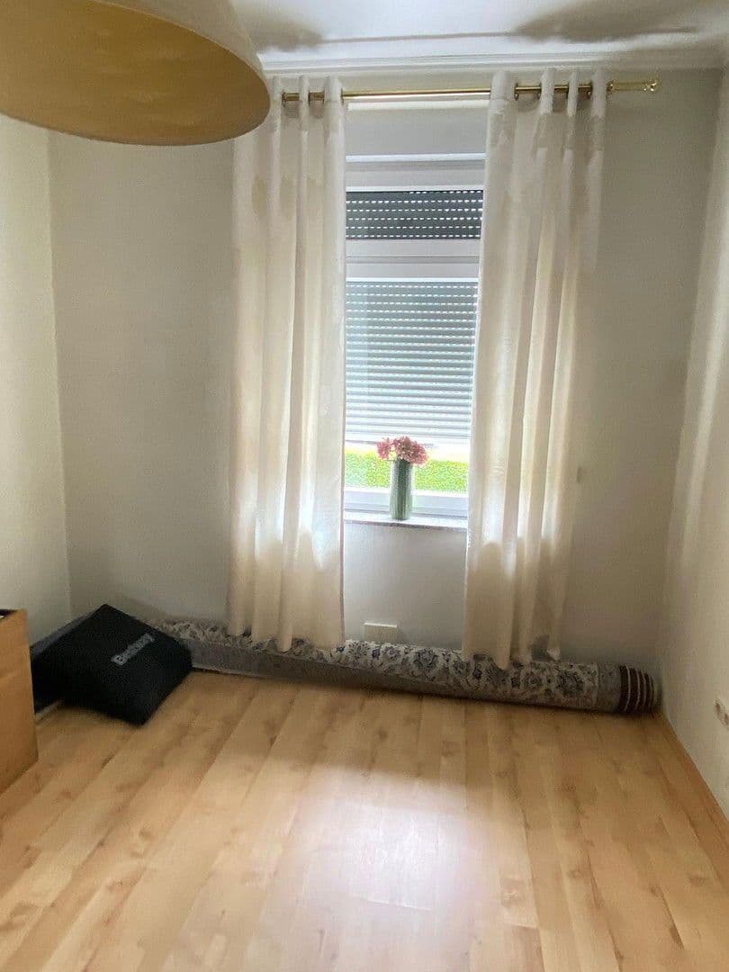 house for sale, 130 m², Falkenstr. 9, Mönchengladbach, North Rhine-Westphalia house for sale, 130 m², Falkenstr. 9, Mönchengladbach, North Rhine-Westphalia