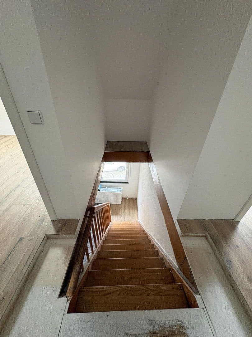 4 bedroom with open-plan kitchen flat to rent, 129 m², Feilbingert, Rhineland-Palatinate 4 bedroom with open-plan kitchen flat to rent, 129 m², Feilbingert, Rhineland-Palatinate