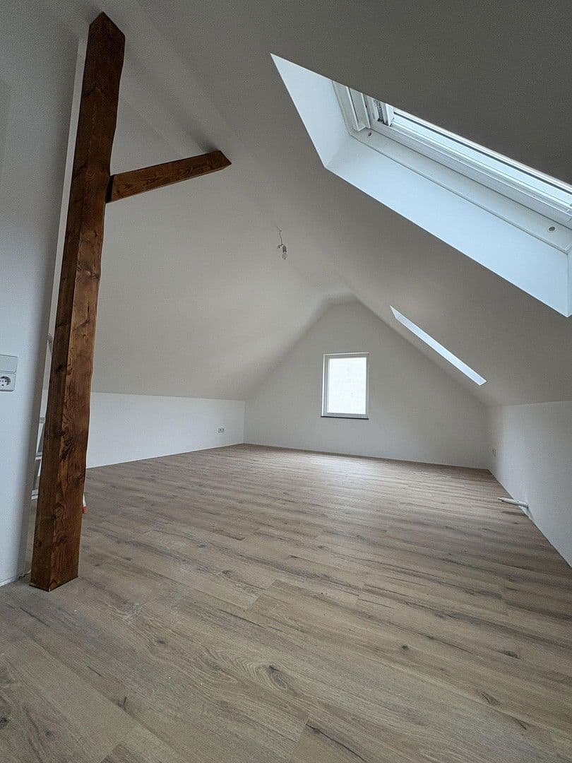 4 bedroom with open-plan kitchen flat to rent, 129 m², Feilbingert, Rhineland-Palatinate 4 bedroom with open-plan kitchen flat to rent, 129 m², Feilbingert, Rhineland-Palatinate