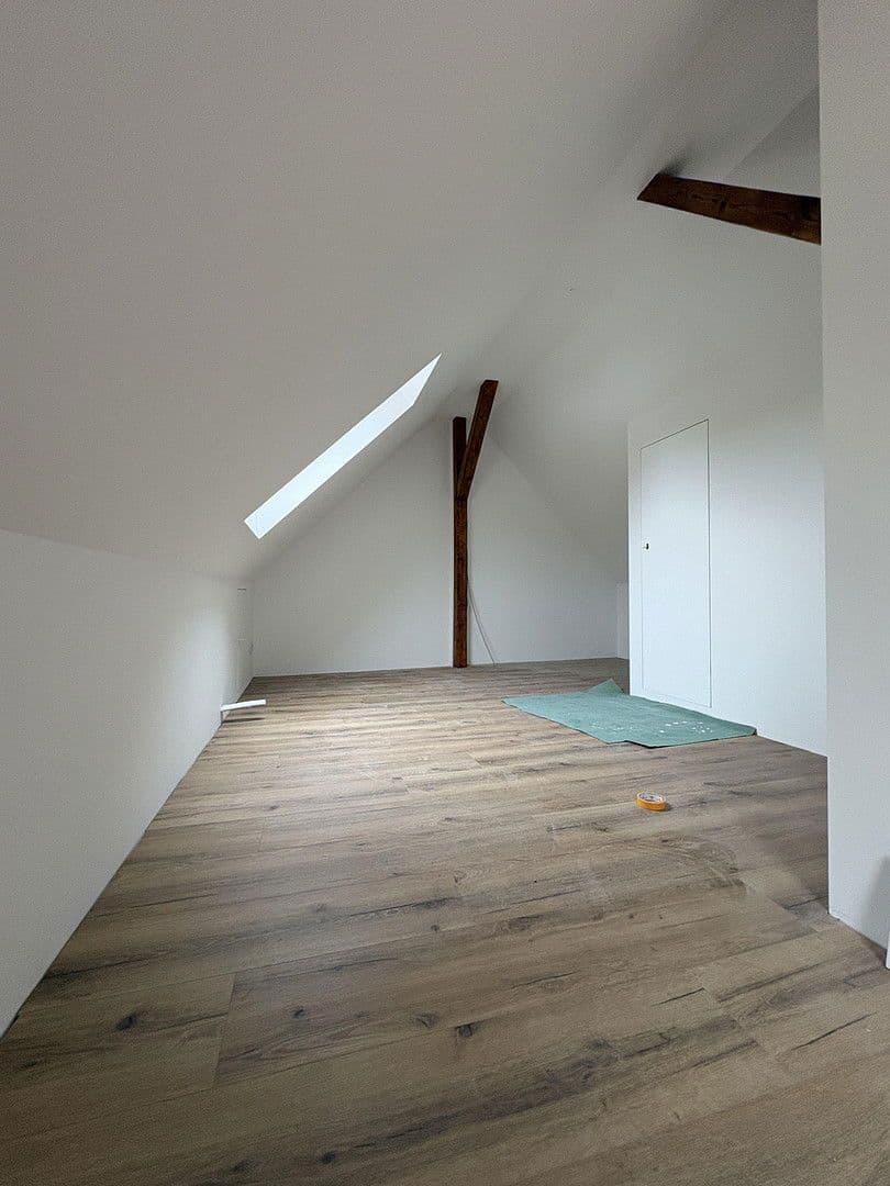 4 bedroom with open-plan kitchen flat to rent, 129 m², Feilbingert, Rhineland-Palatinate 4 bedroom with open-plan kitchen flat to rent, 129 m², Feilbingert, Rhineland-Palatinate