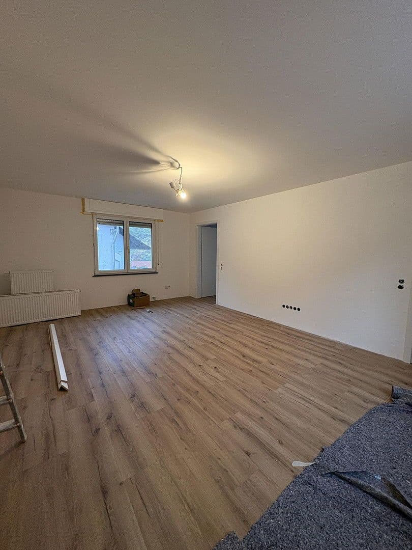 4 bedroom with open-plan kitchen flat to rent, 129 m², Feilbingert, Rhineland-Palatinate 4 bedroom with open-plan kitchen flat to rent, 129 m², Feilbingert, Rhineland-Palatinate