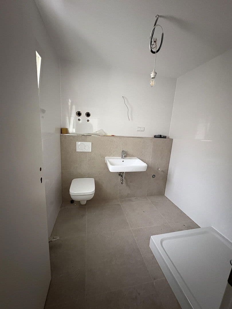 4 bedroom with open-plan kitchen flat to rent, 129 m², Feilbingert, Rhineland-Palatinate 4 bedroom with open-plan kitchen flat to rent, 129 m², Feilbingert, Rhineland-Palatinate