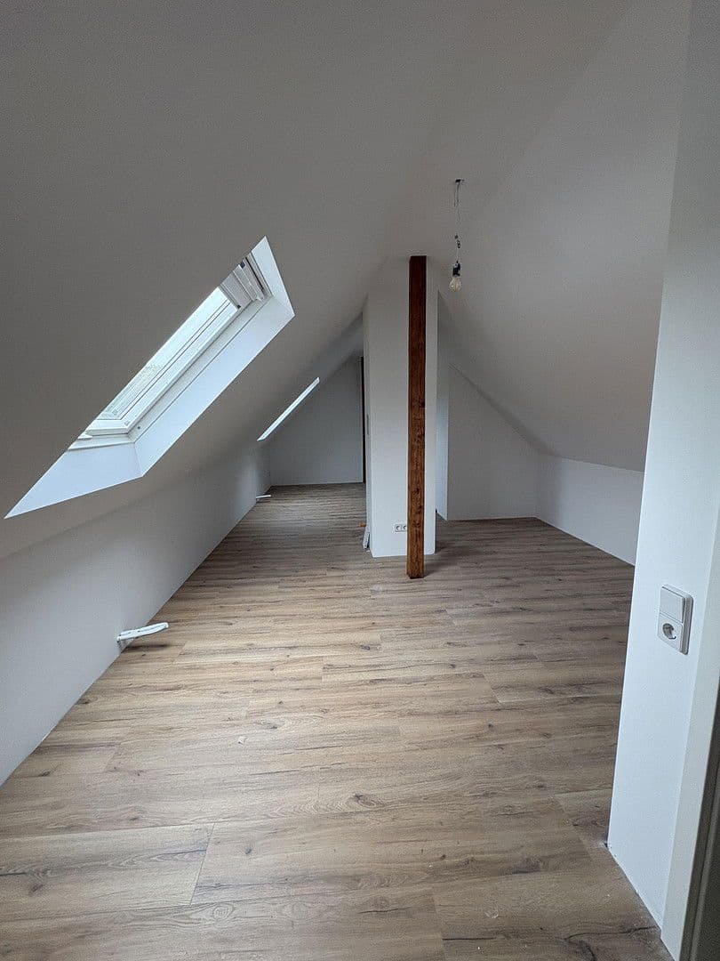 4 bedroom with open-plan kitchen flat to rent, 129 m², Feilbingert, Rhineland-Palatinate 4 bedroom with open-plan kitchen flat to rent, 129 m², Feilbingert, Rhineland-Palatinate