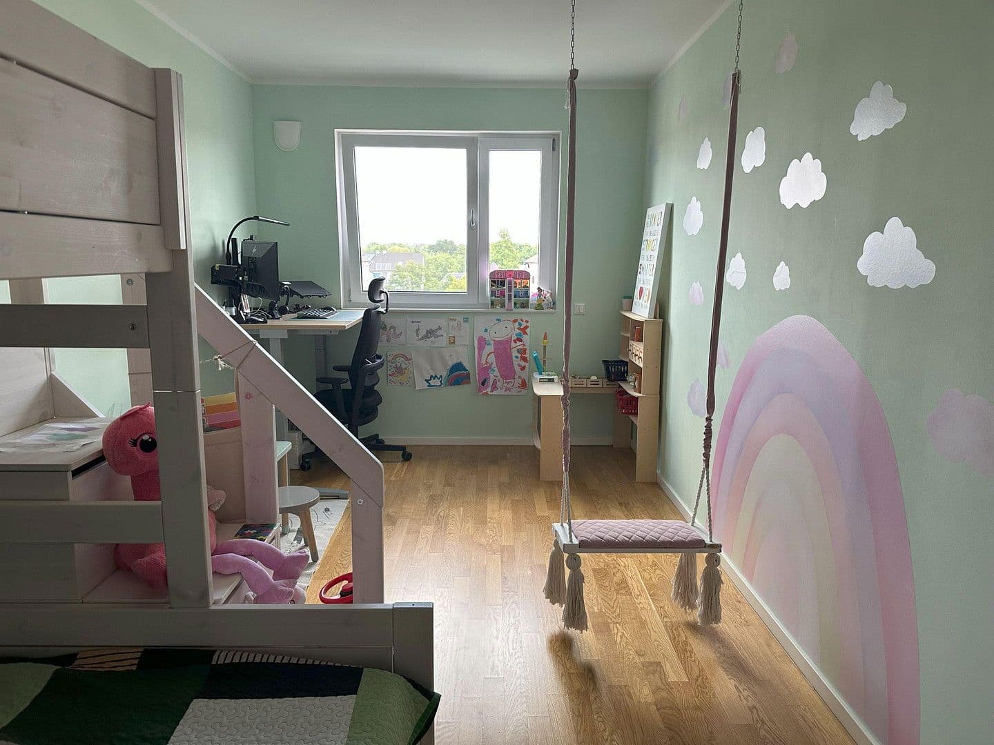 3 bedroom with open-plan kitchen flat to rent, 145 m², Neu-Isenburg, Hesse 3 bedroom with open-plan kitchen flat to rent, 145 m², Neu-Isenburg, Hesse