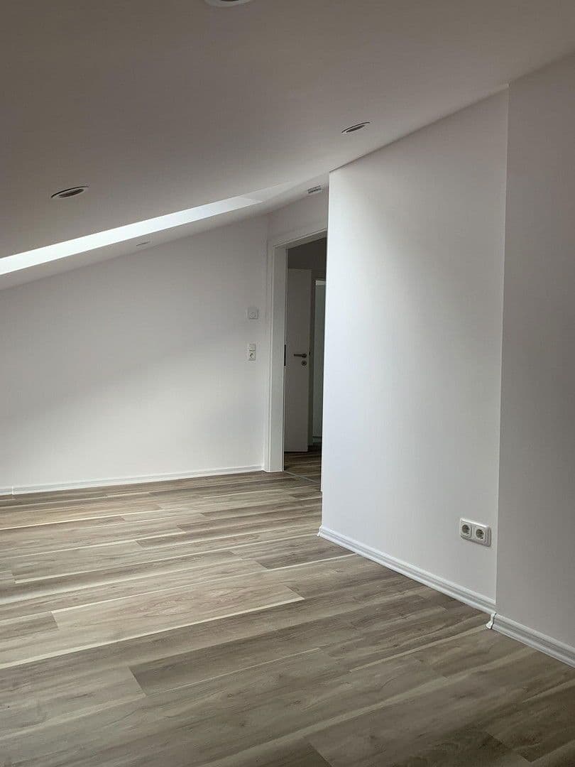 4 bedroom flat to rent, 90 m², Ansbacher Str. 24, Aurach, Bavaria 4 bedroom flat to rent, 90 m², Ansbacher Str. 24, Aurach, Bavaria