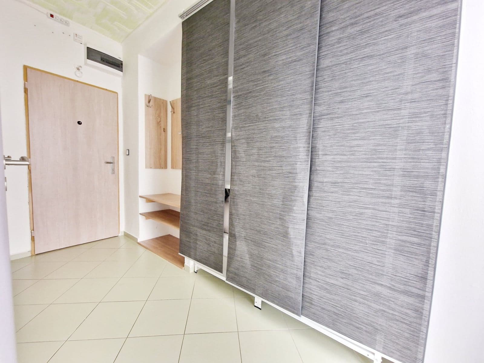 2 bedroom flat to rent, 56 m², Studentská, Mělník, Středočeský Region 2 bedroom flat to rent, 56 m², Studentská, Mělník, Středočeský Region