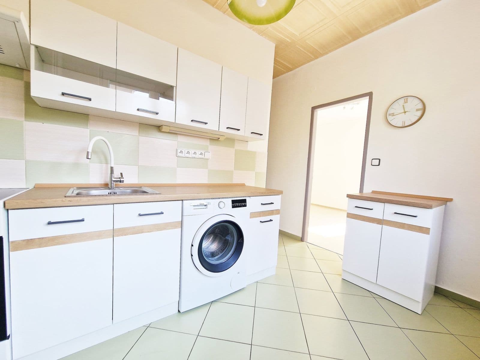 2 bedroom flat to rent, 56 m², Studentská, Mělník, Středočeský Region 2 bedroom flat to rent, 56 m², Studentská, Mělník, Středočeský Region