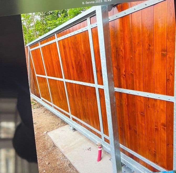 plot for sale, 11,600 m², Peruc, Ústecký Region plot for sale, 11,600 m², Peruc, Ústecký Region