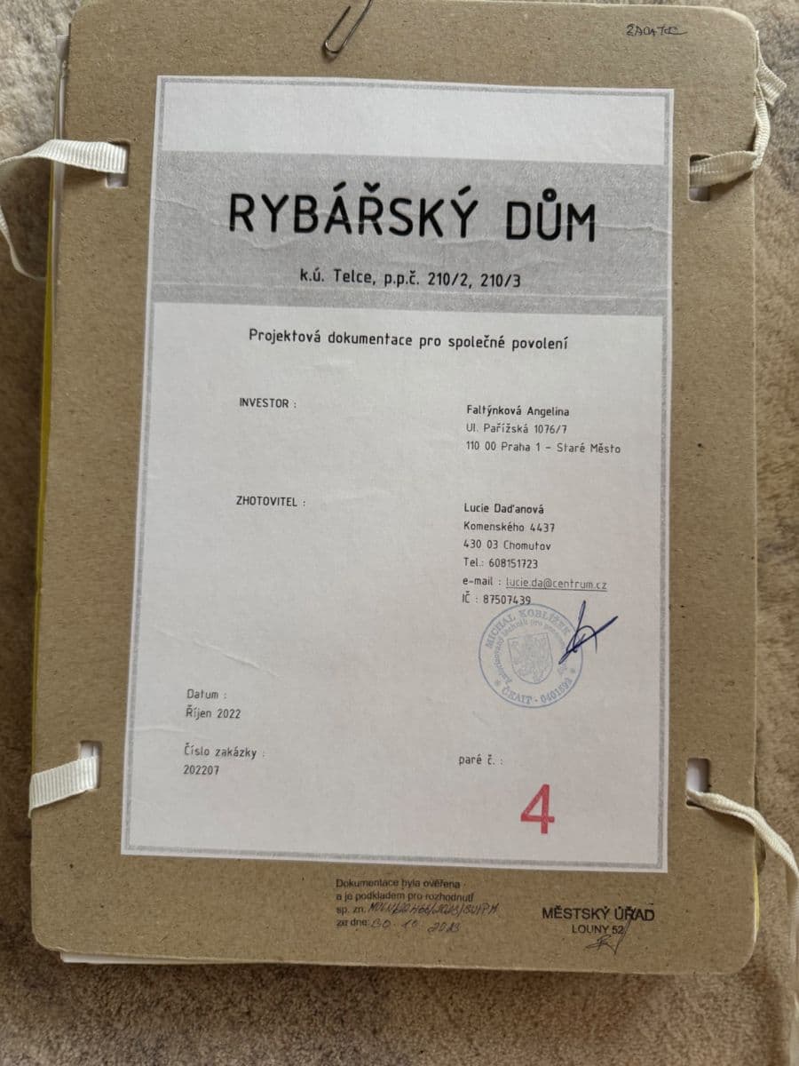 plot for sale, 11,600 m², Peruc, Ústecký Region plot for sale, 11,600 m², Peruc, Ústecký Region