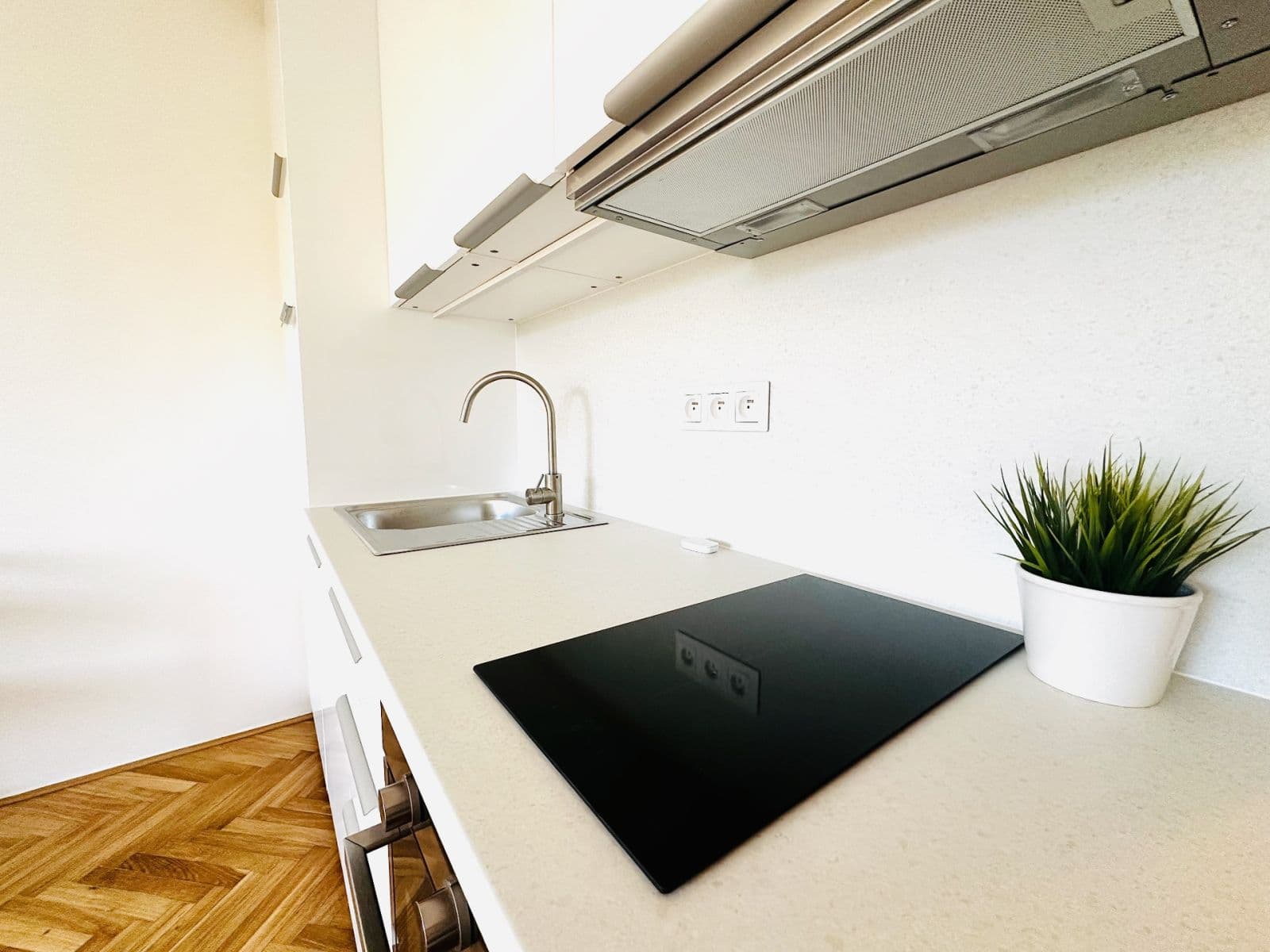 Studio flat to rent, 30 m², Přípotoční, Prague, Prague Studio flat to rent, 30 m², Přípotoční, Prague, Prague