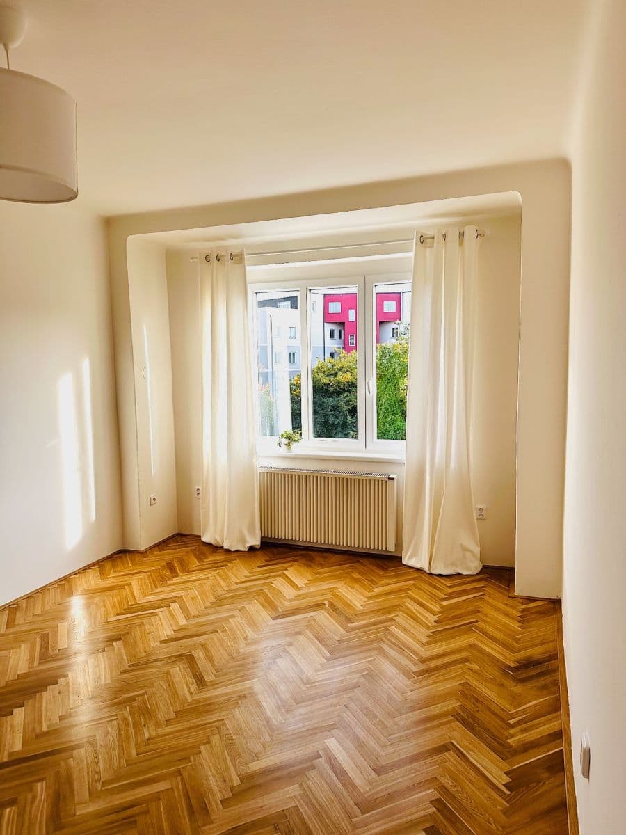 Studio flat to rent, 30 m², Přípotoční, Prague, Prague Studio flat to rent, 30 m², Přípotoční, Prague, Prague