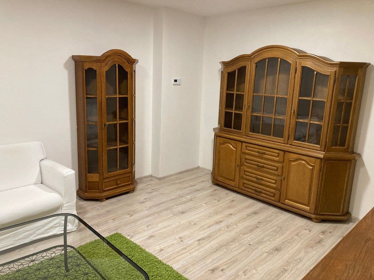 2 bedroom flat to rent, 51 m², 28. října, Louny, Ústecký Region 2 bedroom flat to rent, 51 m², 28. října, Louny, Ústecký Region