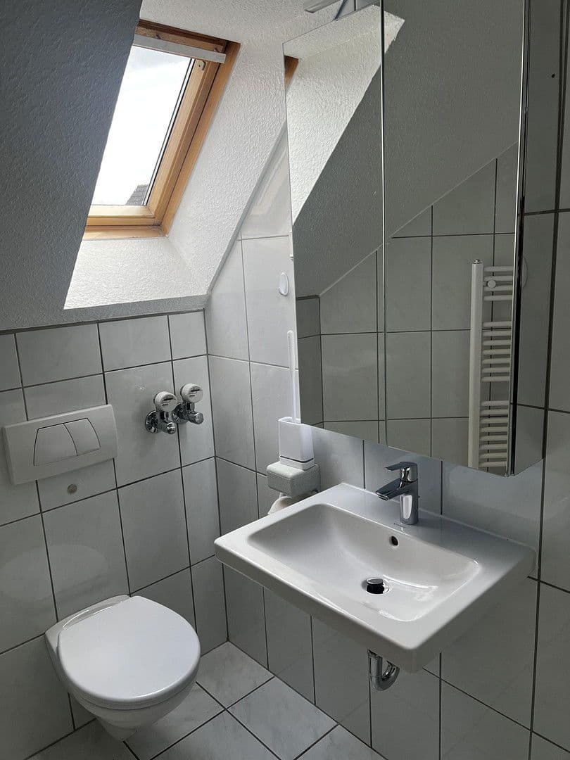 3 bedroom flat to rent, 120 m², Mühlheim an der Ruhr, North Rhine-Westphalia 3 bedroom flat to rent, 120 m², Mühlheim an der Ruhr, North Rhine-Westphalia