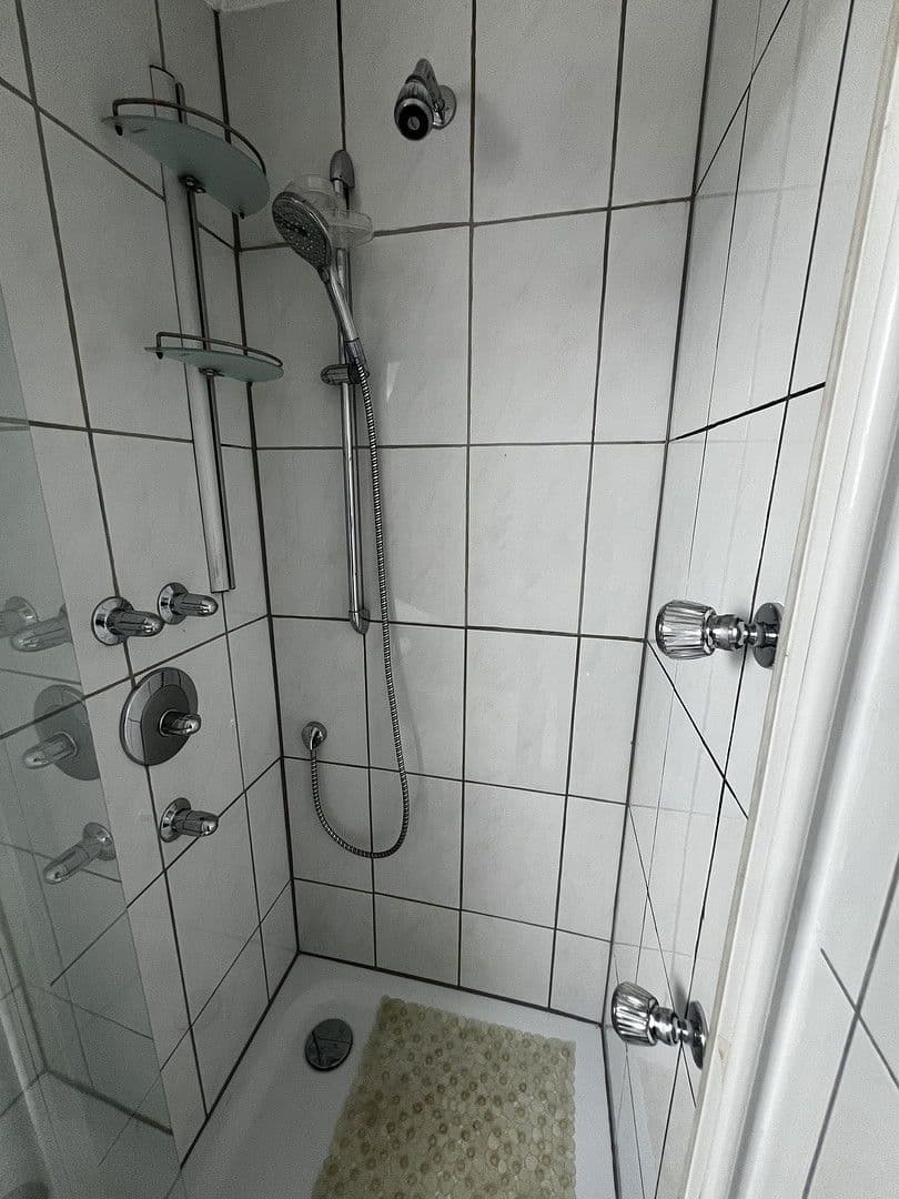 3 bedroom flat to rent, 120 m², Mühlheim an der Ruhr, North Rhine-Westphalia 3 bedroom flat to rent, 120 m², Mühlheim an der Ruhr, North Rhine-Westphalia