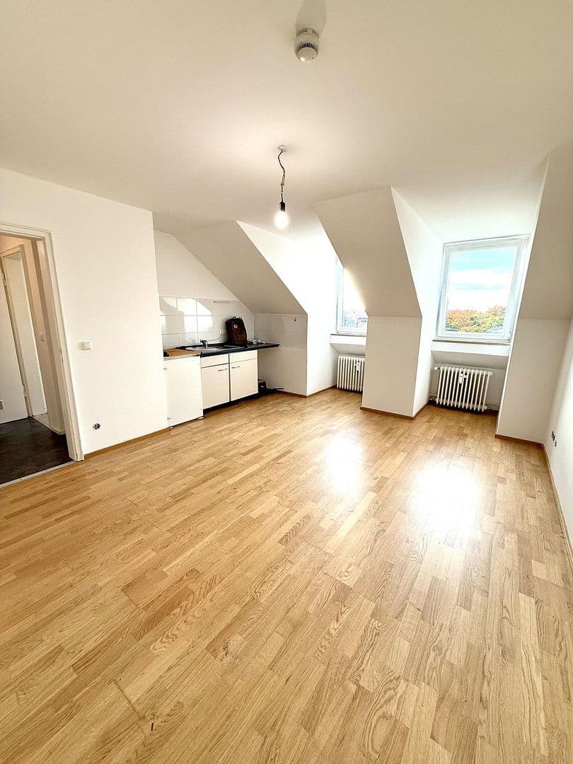 1 bedroom flat to rent, 35 m², Fürstenriederstrasse 33, München, Bavaria 1 bedroom flat to rent, 35 m², Fürstenriederstrasse 33, München, Bavaria